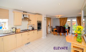 Kitchen Diner in Wednesfield for estate agent.jpg