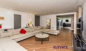 Large Living Room image for estate agents.jpg