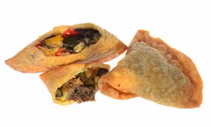 Samosa images.jpg